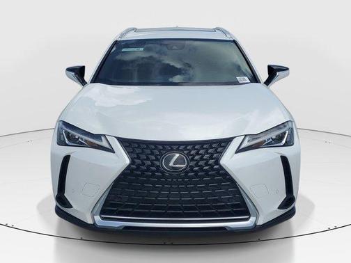 White Pearl 2022 Lexus UX 200