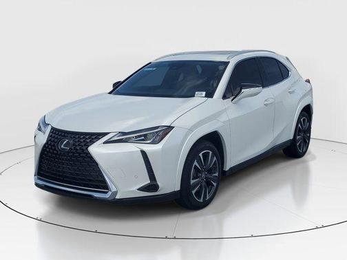 White Pearl 2022 Lexus UX 200