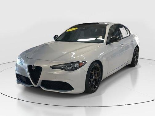 2020 Alfa Romeo Giulia Base