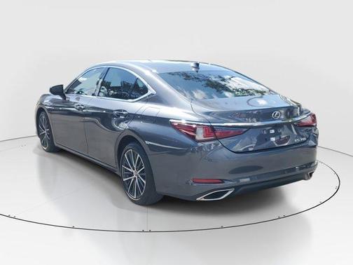 2023 Lexus ES 350 