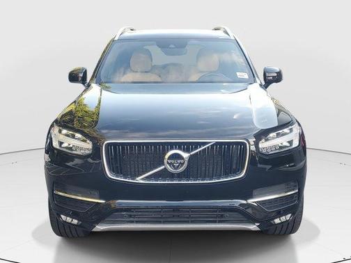 2018 Volvo XC90 T5 Momentum