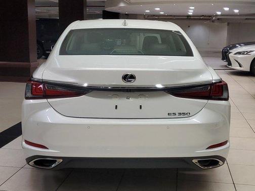 2025 Lexus ES 350 Base