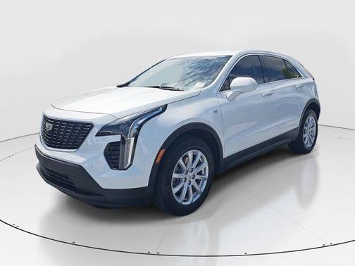 2023 Cadillac XT4 Luxury