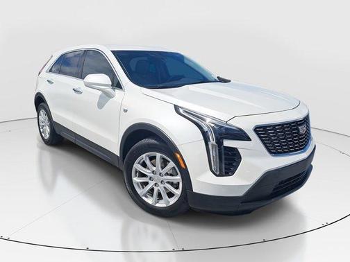 2023 Cadillac XT4 Luxury