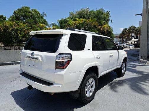 2022 Toyota 4Runner SR5