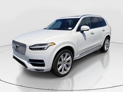 2019 Volvo XC90 T6 Inscription