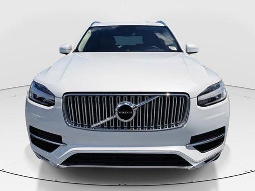 2019 Volvo XC90 T6 Inscription