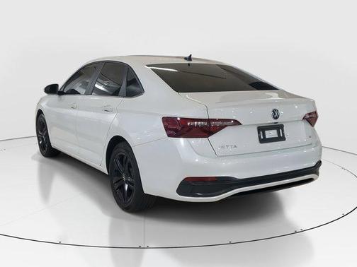 2023 Volkswagen Jetta 1.5T SE