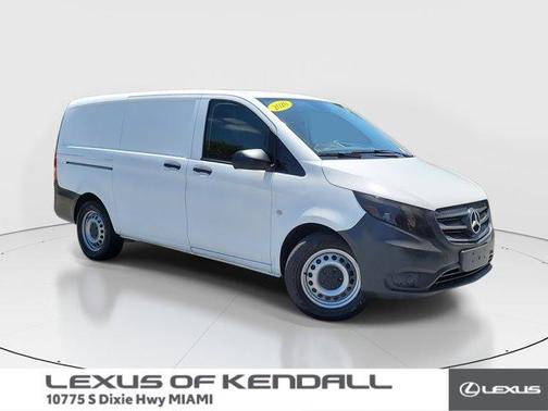 2020 Mercedes-Benz Metris Base