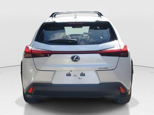 2022 Lexus UX 200 Base