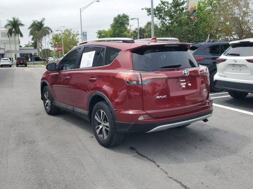 2018 Toyota RAV4 XLE