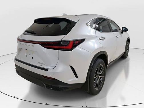 2025 Lexus NX 350h Base