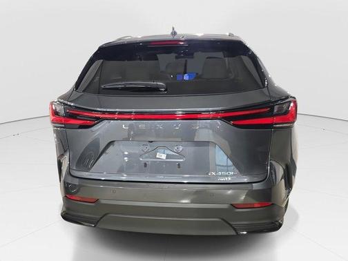 2025 Lexus NX 450h+ Luxury