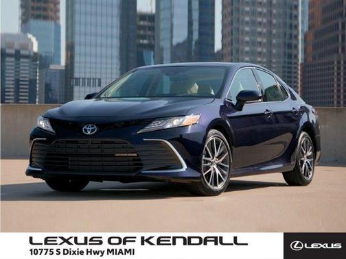 Midnight Black Metallic 2021 Toyota Camry XSE