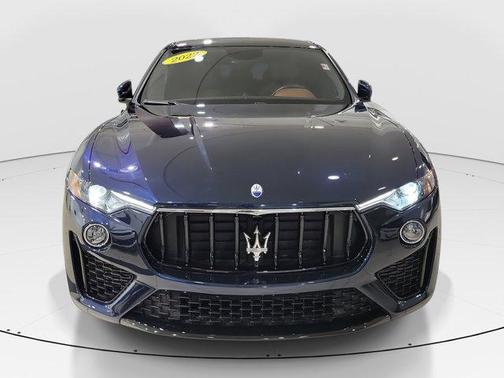 2022 Maserati Levante Modena