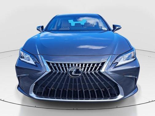 2023 Lexus ES 350 Base