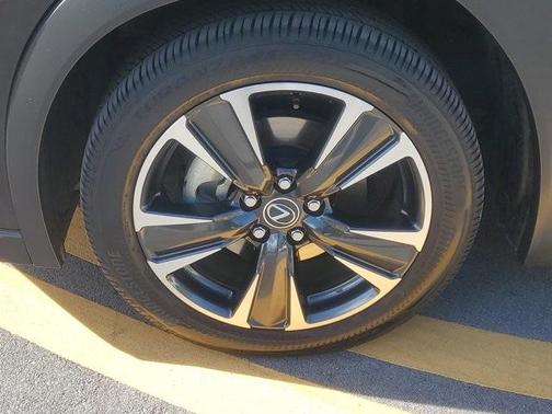 2025 Lexus UX 300h UX 300H F DESIGN