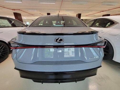 2025 Lexus IS 350 F SPORT Design