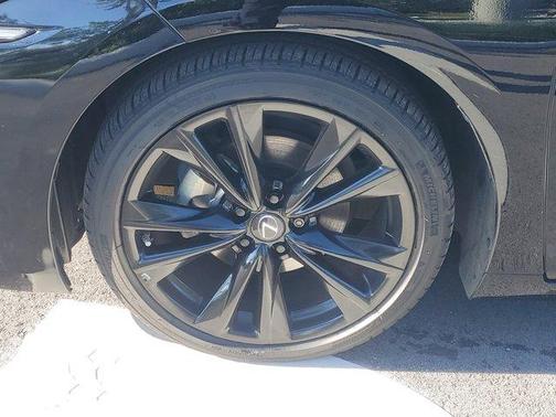 2023 Lexus ES 350 F SPORT Handling