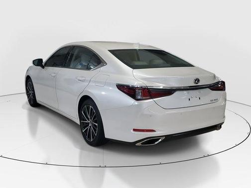 2024 Lexus ES 350