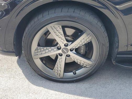 2023 Genesis GV70 2.5T