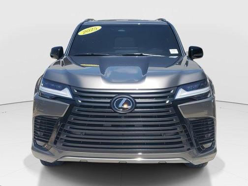 2025 Lexus LX 600 Luxury
