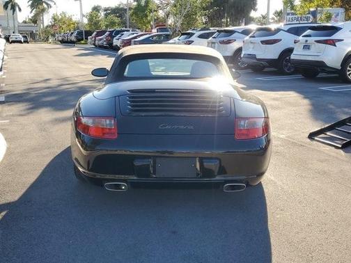 2005 Porsche 911 Carrera Cabriolet