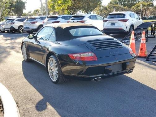 2005 Porsche 911 Carrera Cabriolet