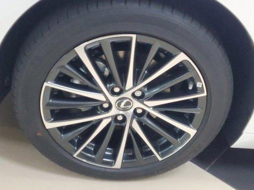 2025 Lexus ES 350 Base