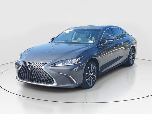 2023 Lexus ES 300h