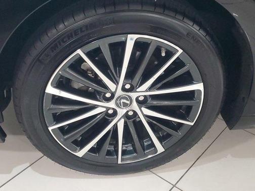 2024 Lexus ES 350
