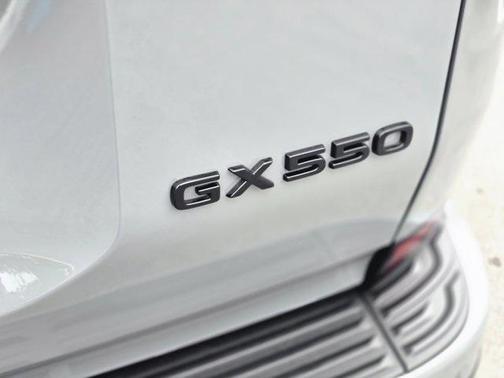 2025 Lexus GX 550 GX 550 LUXURY+
