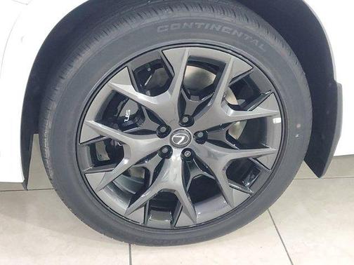2025 Lexus TX 500h F SPORT Premium