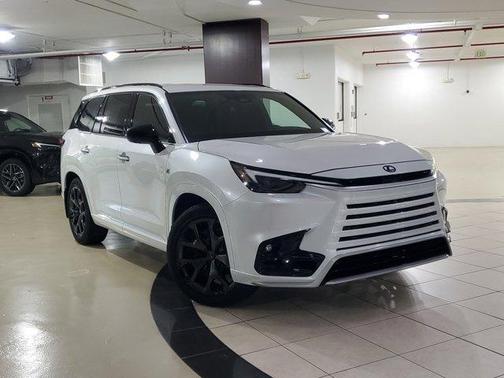 2025 Lexus TX 500h F SPORT Premium