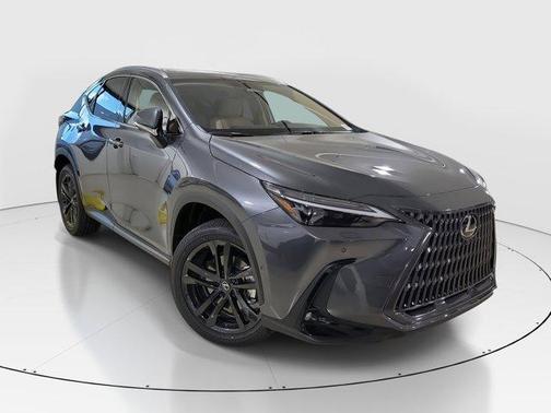 2026 Lexus NX 450h+ Luxury