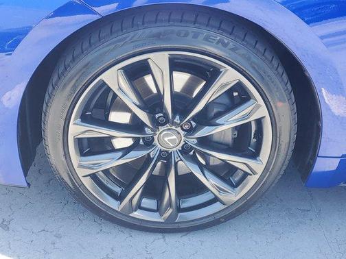 2025 Lexus IS 350 F SPORT Design