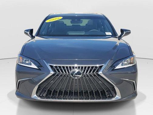 2025 Lexus ES 350