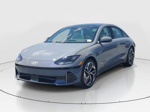 2025 Hyundai IONIQ 6 Limited