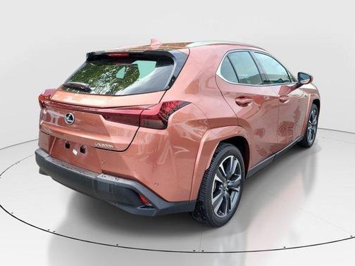 Copper 2025 Lexus UX 300h