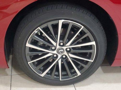 2025 Lexus ES 350 Base