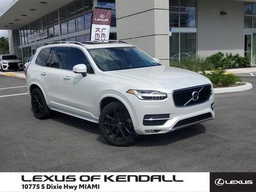 2019 Volvo XC90 T5 Momentum