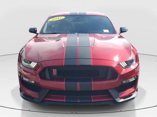 2017 Ford Shelby GT350 Base