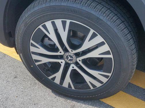 Black 2025 Mercedes-Benz GLB 250 Base 4MATIC