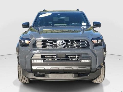 2025 Toyota 4Runner Hybrid TRD