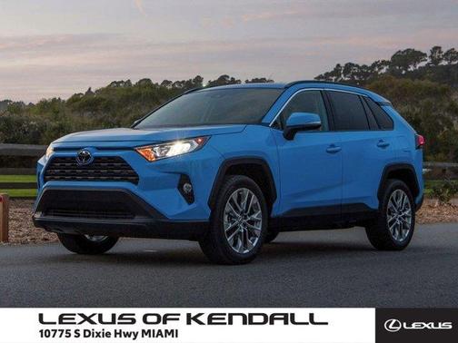 Lunar 2022 Toyota RAV4 XLE