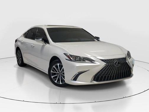 2022 Lexus ES 350 Base