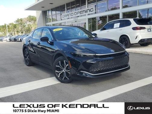 2025 Toyota Crown XLE