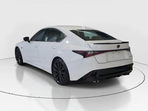 2024 Lexus IS 350