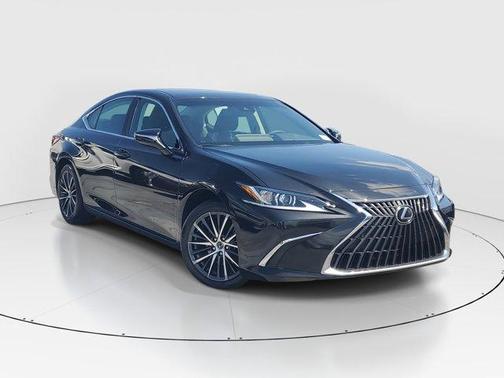 2022 Lexus ES 350 Base