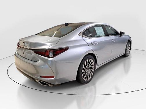 2025 Lexus ES 350 Ultra Luxury